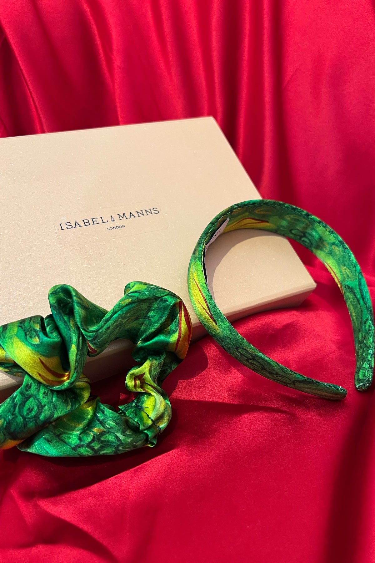 PondLifeHeadbandandScrunchiegiftbox