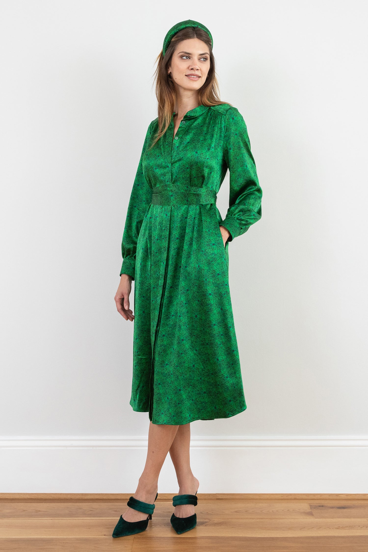 Isabel Manns luxurious silk satin dress with silk padded headband