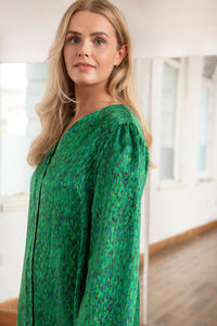 Grace Silk Cotton Kaftan Flecked Emerald front detail